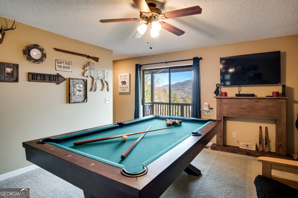 2379 Ridgepole DR Sky Valley, GA 30537