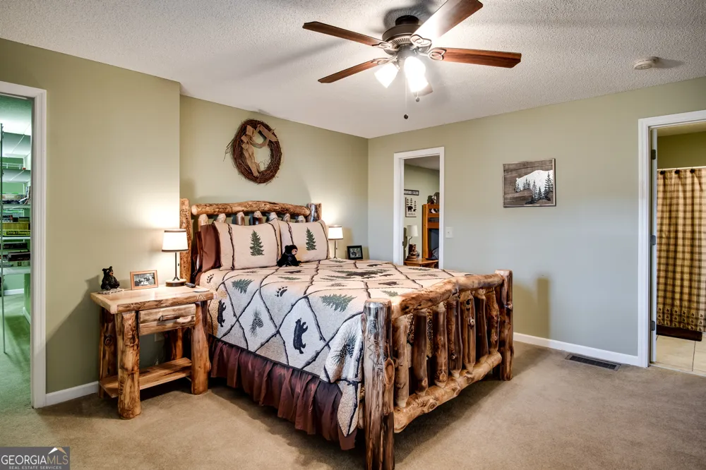 2379 Ridgepole DR Sky Valley, GA 30537