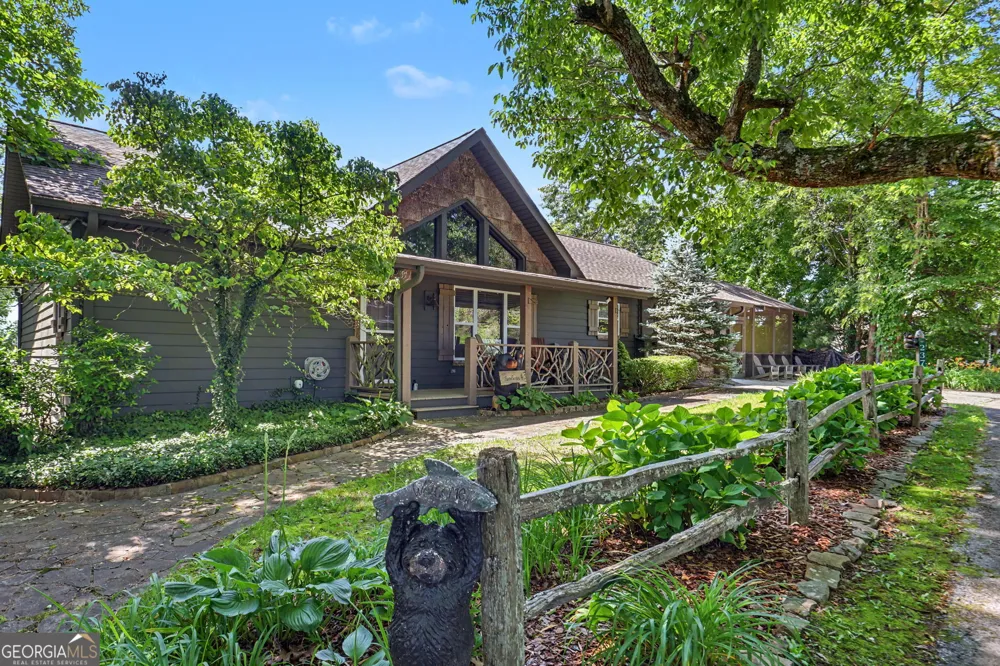 2379 Ridgepole DR Sky Valley, GA 30537