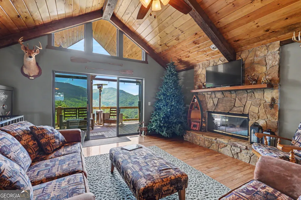 2379 Ridgepole DR Sky Valley, GA 30537