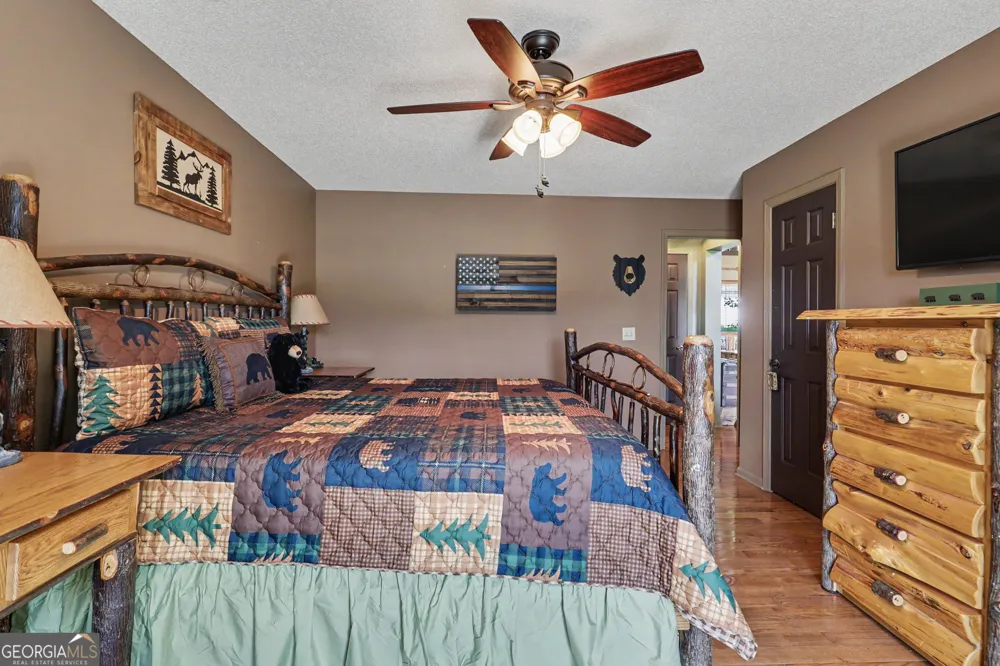 2379 Ridgepole DR Sky Valley, GA 30537