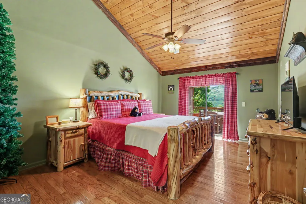 2379 Ridgepole DR Sky Valley, GA 30537
