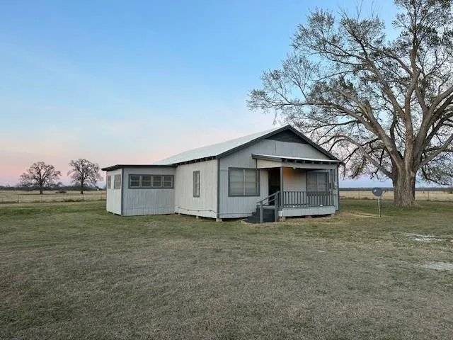 18943 State Highway 7 Centerville, TX 75833