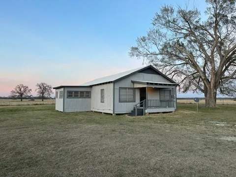 18943 State Highway 7