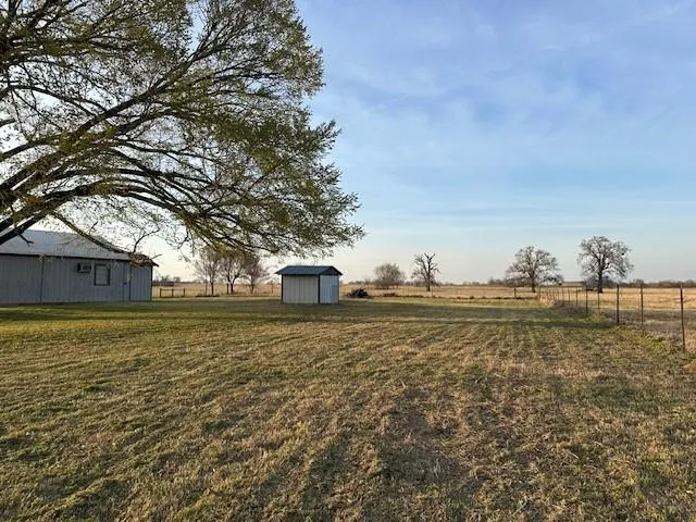 18943 State Highway 7 Centerville, TX 75833