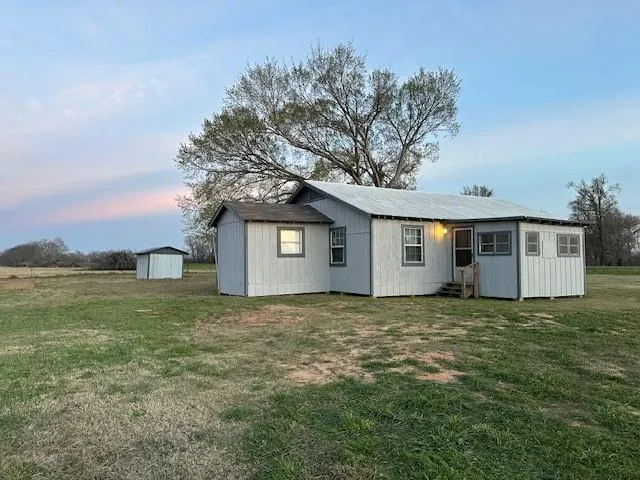 18943 State Highway 7 Centerville, TX 75833