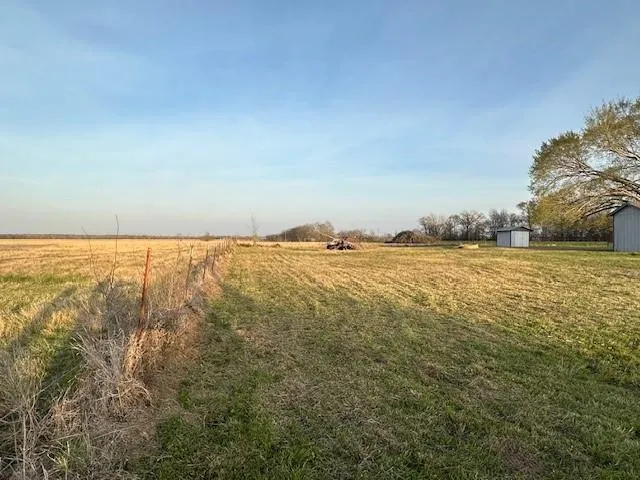 18943 State Highway 7 Centerville, TX 75833