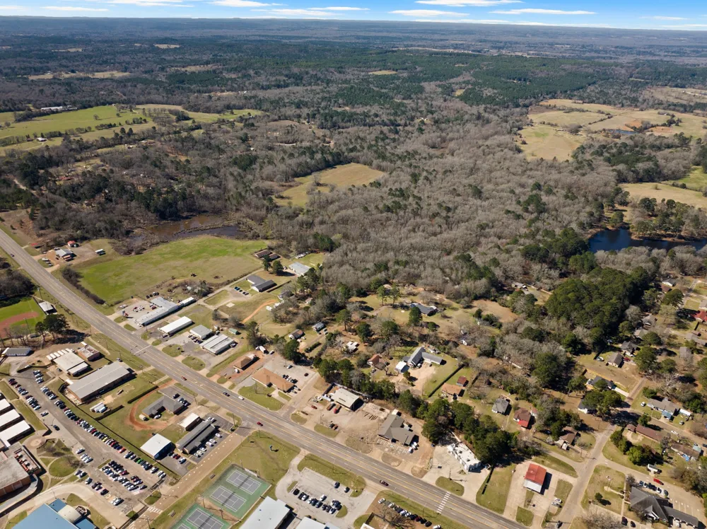 Nix Street Daingerfield, TX 75638
