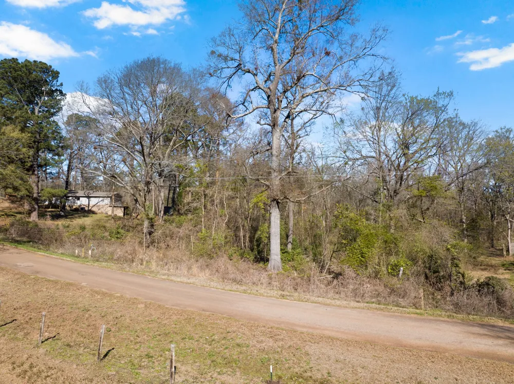 Nix Street Daingerfield, TX 75638