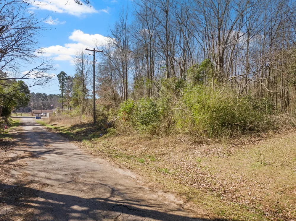 Nix Street Daingerfield, TX 75638