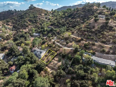 7128 High Cliff Trail