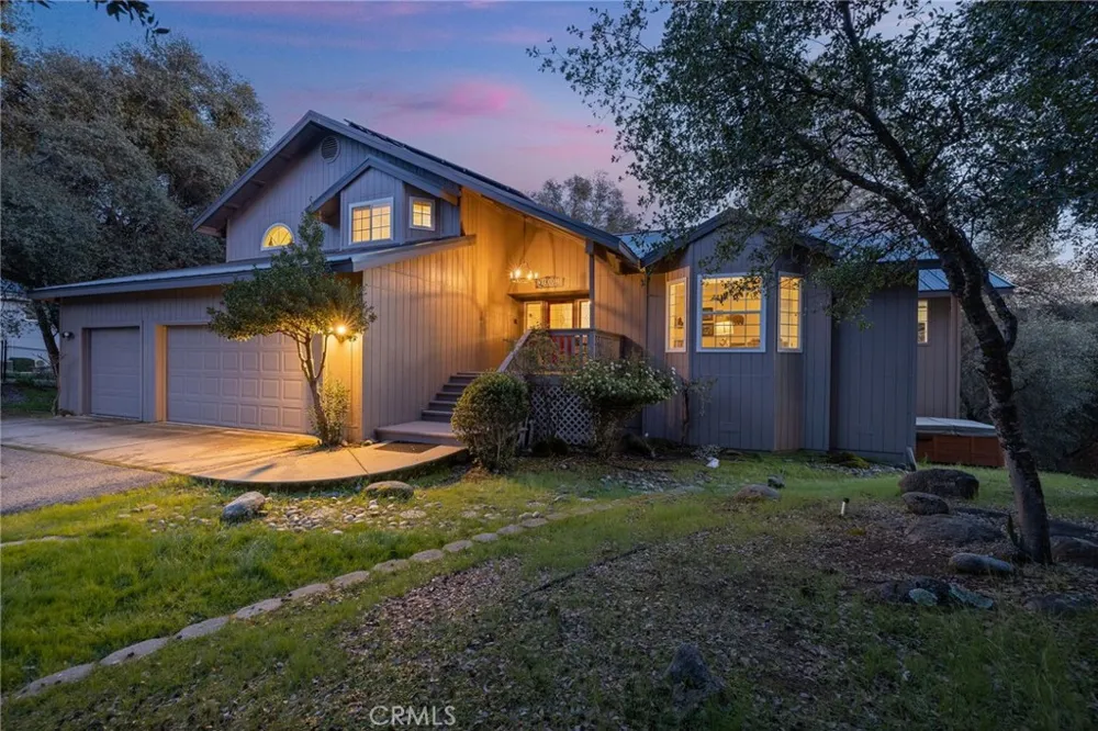 39301 Moonray Lane Oakhurst, CA 93644