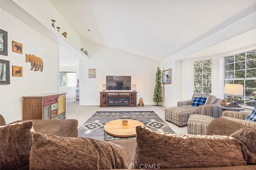 39301 Moonray Lane Oakhurst, CA 93644