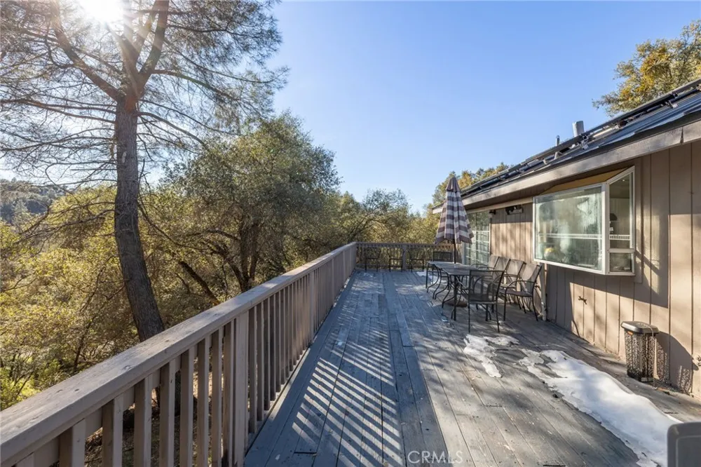 39301 Moonray Lane Oakhurst, CA 93644