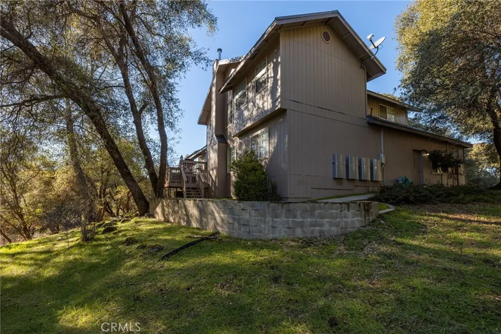 39301 Moonray Lane Oakhurst, CA 93644