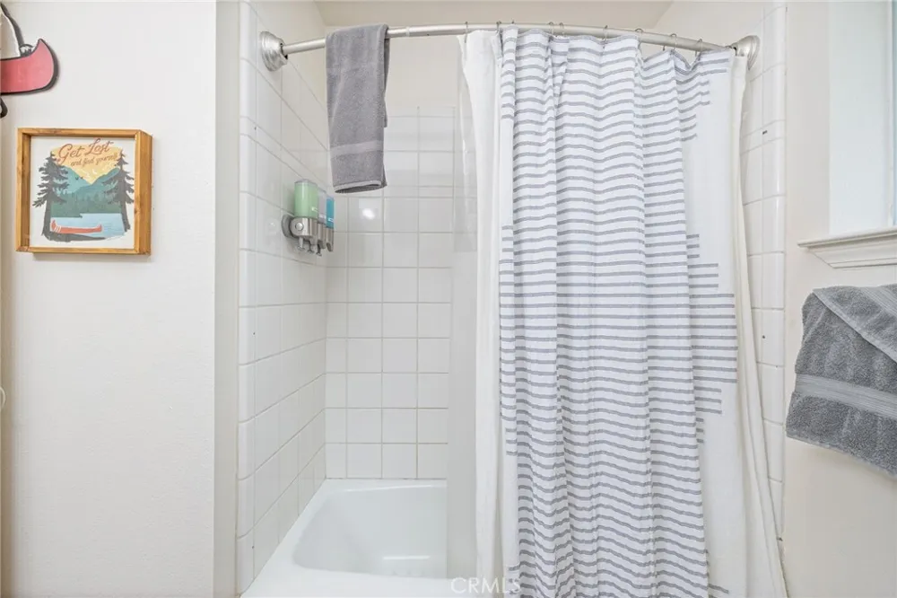 39301 Moonray Lane Oakhurst, CA 93644