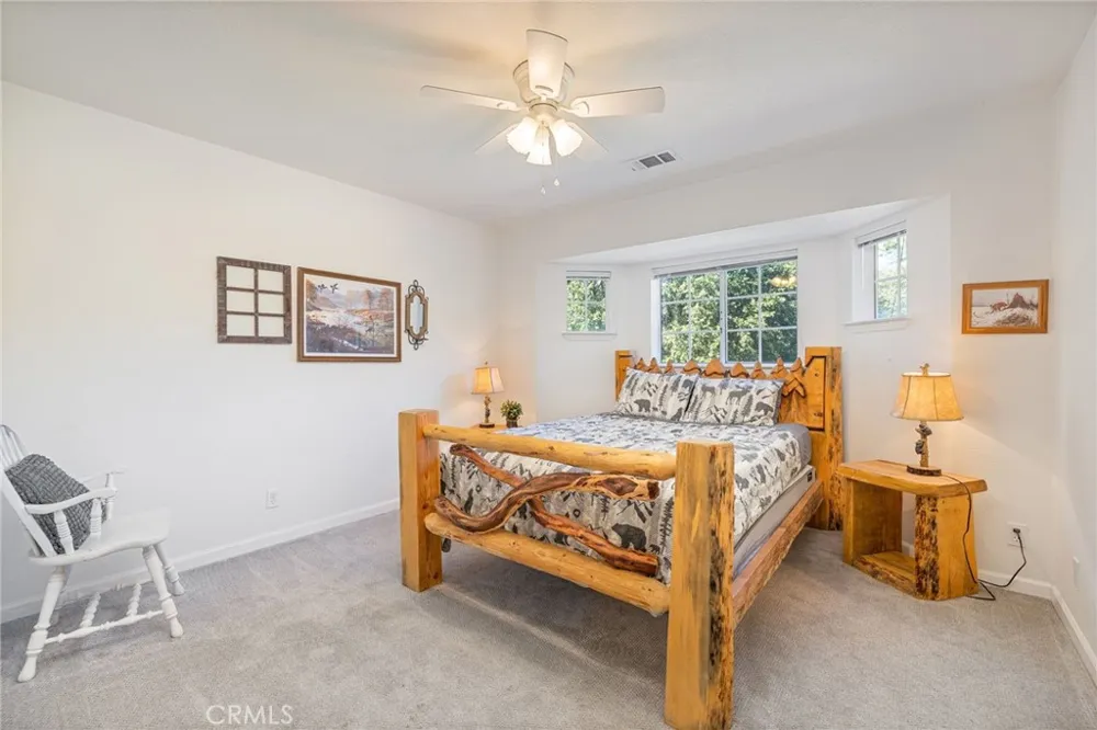 39301 Moonray Lane Oakhurst, CA 93644