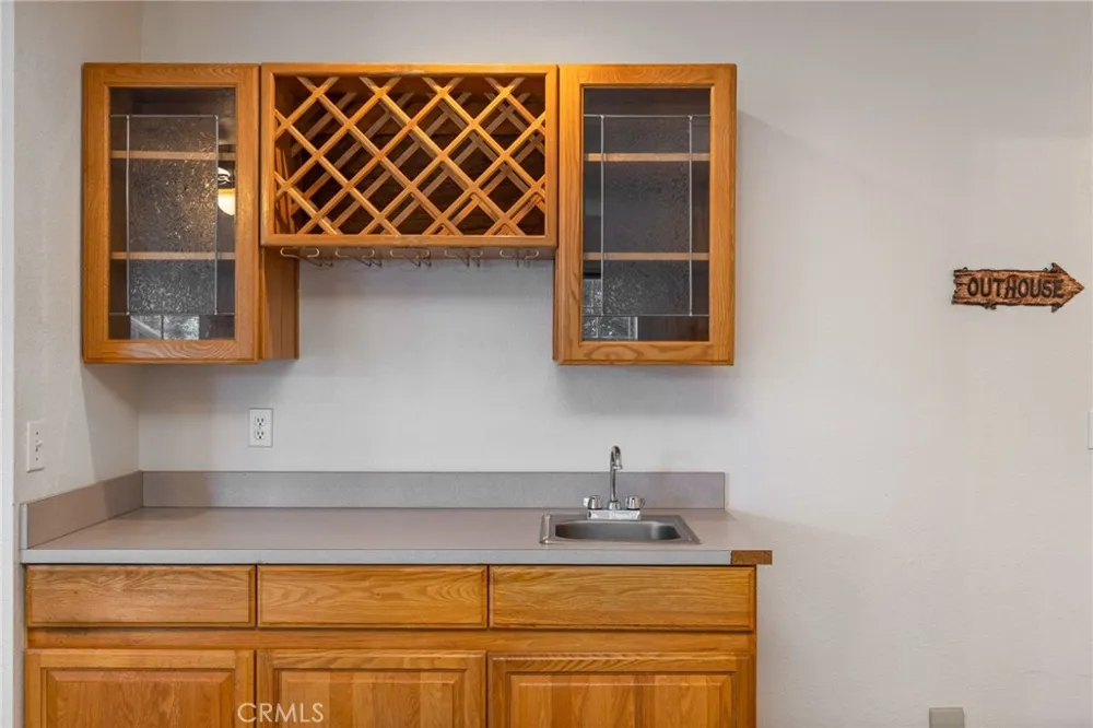 39301 Moonray Lane Oakhurst, CA 93644
