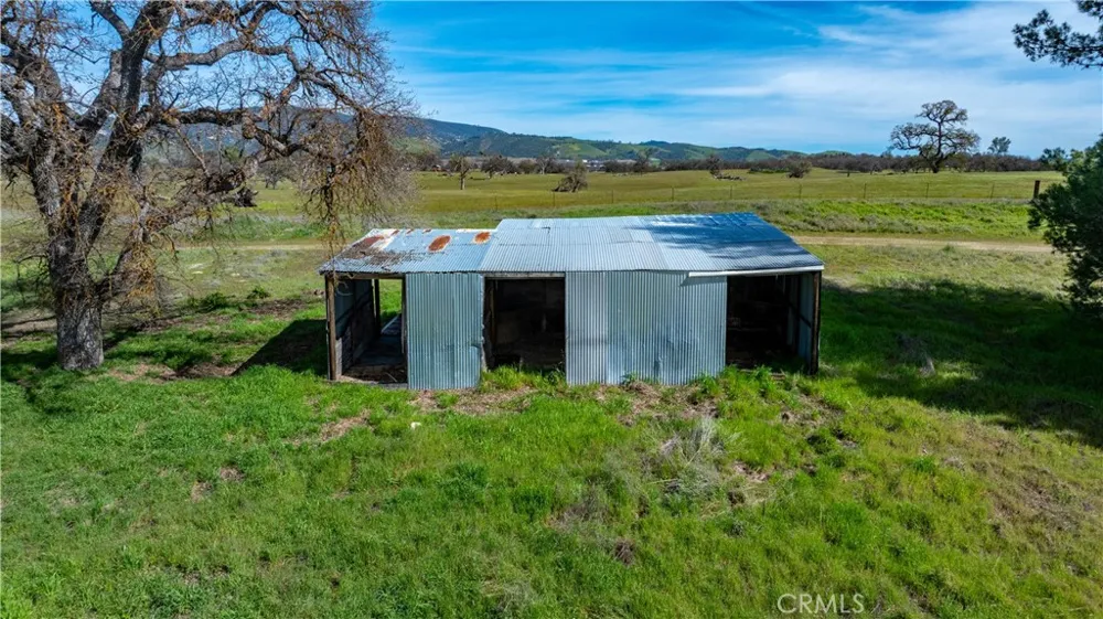 69237 Interlake Road Lockwood, CA 93426