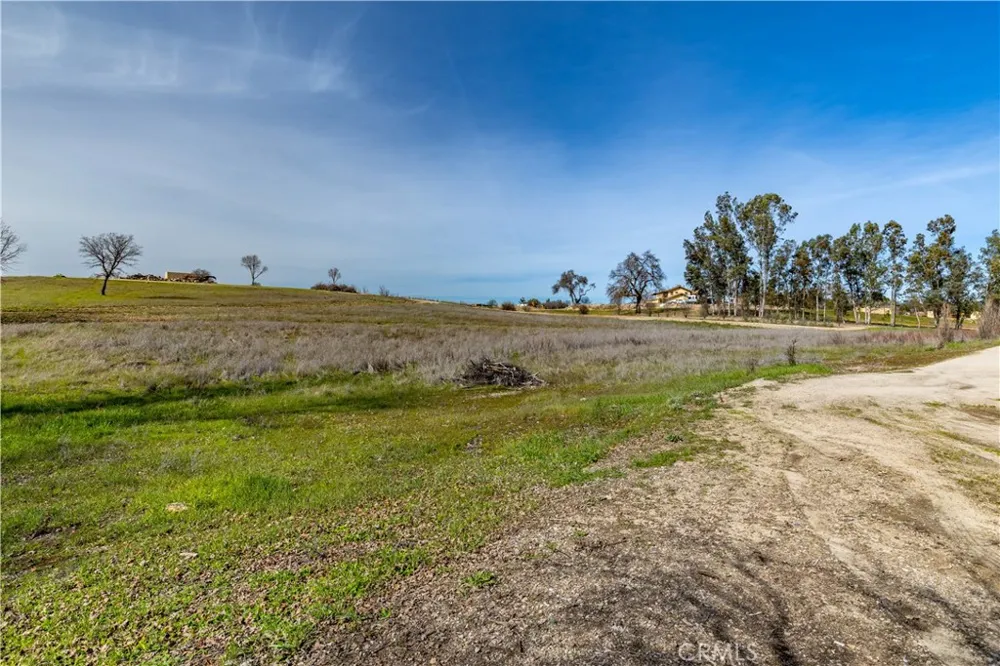 69237 Interlake Road Lockwood, CA 93426