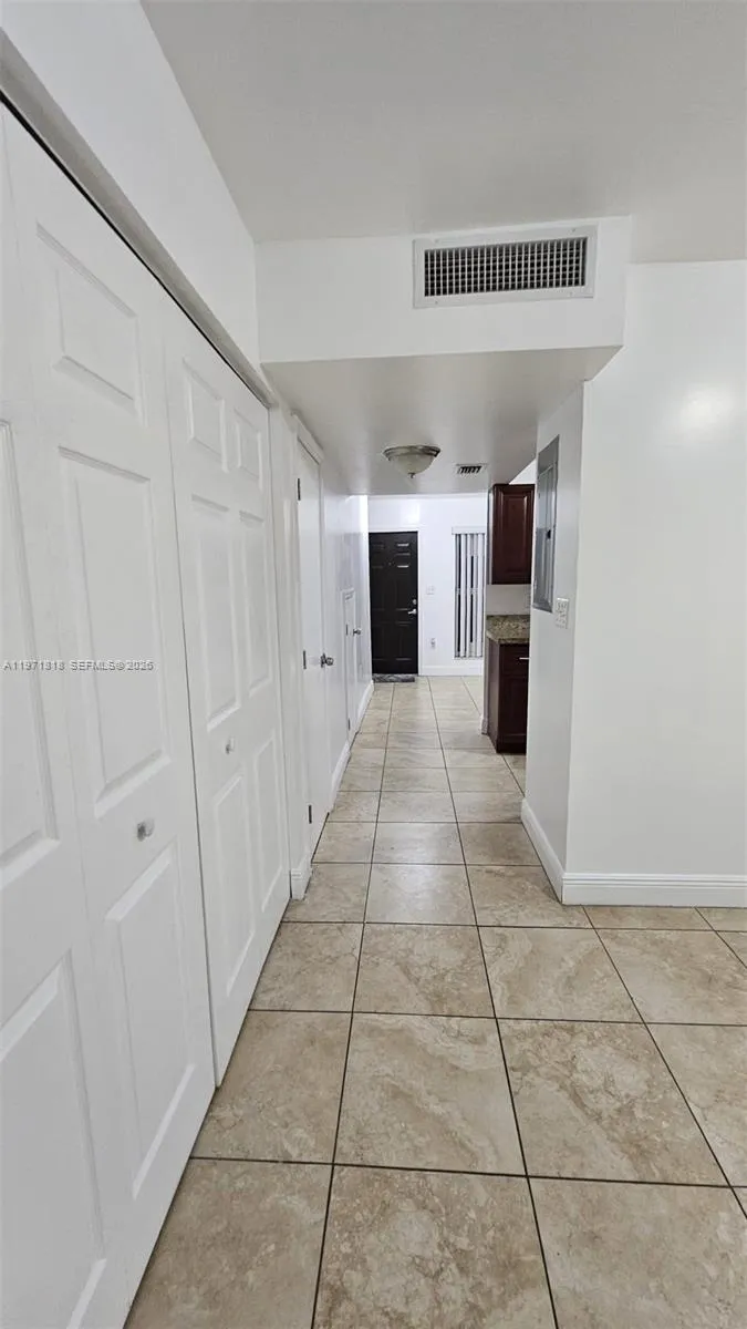 535 NW 19th St #369 Miami, FL 33136