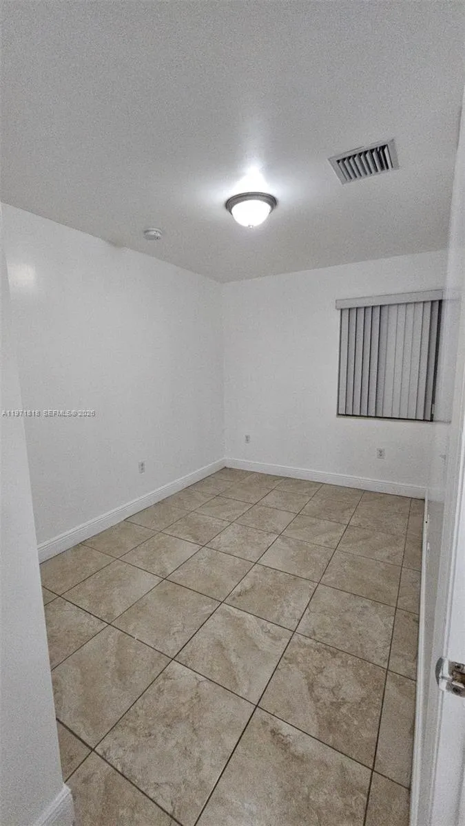 535 NW 19th St #369 Miami, FL 33136