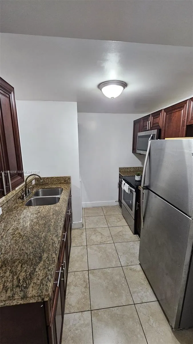 535 NW 19th St #369 Miami, FL 33136