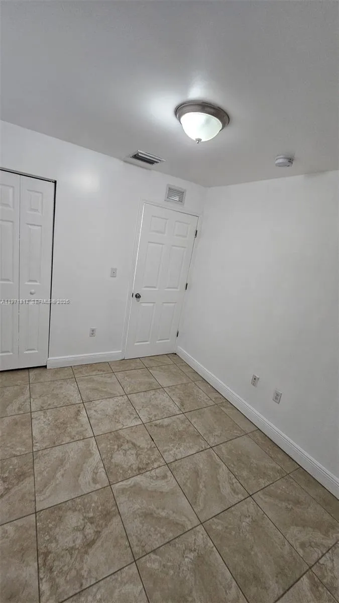 535 NW 19th St #369 Miami, FL 33136