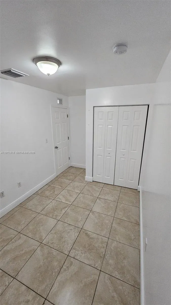 535 NW 19th St #369 Miami, FL 33136