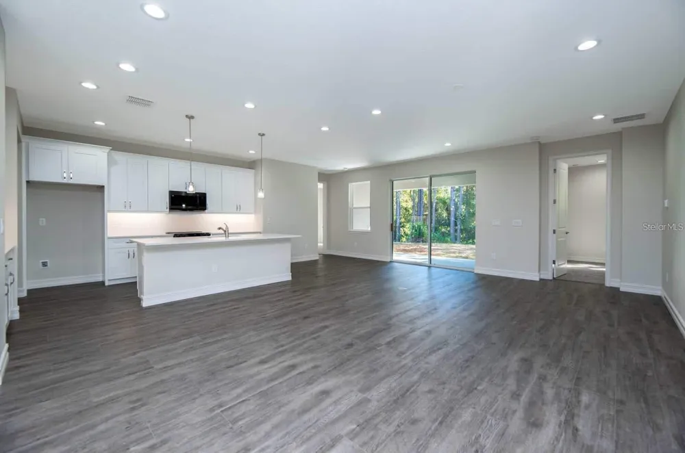1794 NW 83RD LOOP ocala, FL 34475