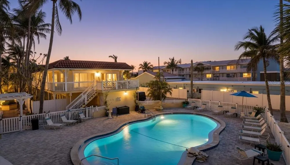 1325 GULF DRIVE #125 Bradenton Beach, FL 34217
