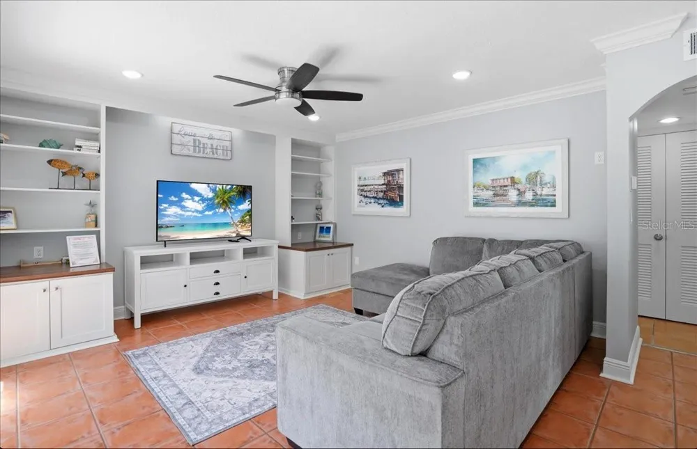 1325 GULF DRIVE #125 Bradenton Beach, FL 34217