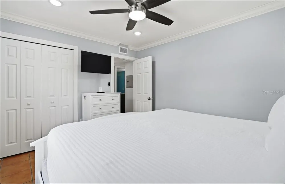 1325 GULF DRIVE #125 Bradenton Beach, FL 34217
