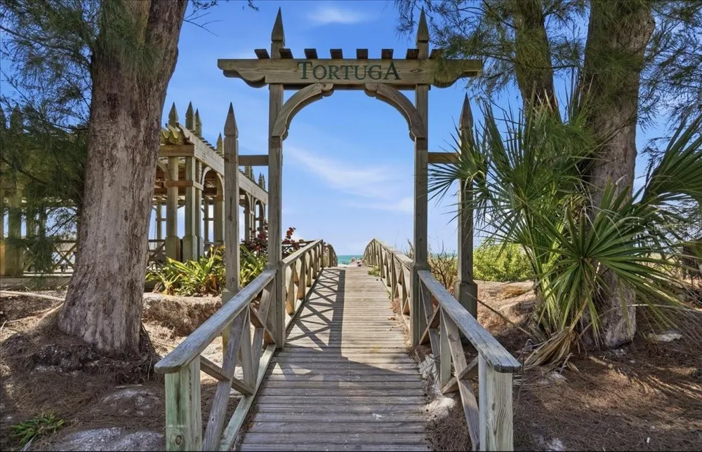 1325 GULF DRIVE #125 Bradenton Beach, FL 34217