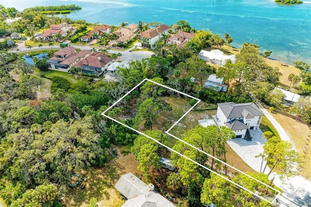 0 ROBERTS RD. ROAD Nokomis, FL 34275