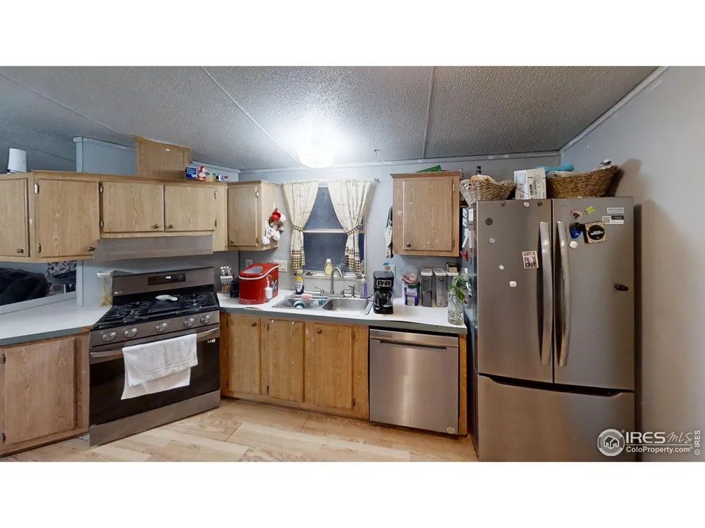 804 Warren Street Weldona, CO 80653