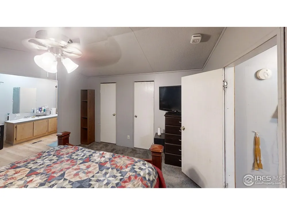 804 Warren Street Weldona, CO 80653