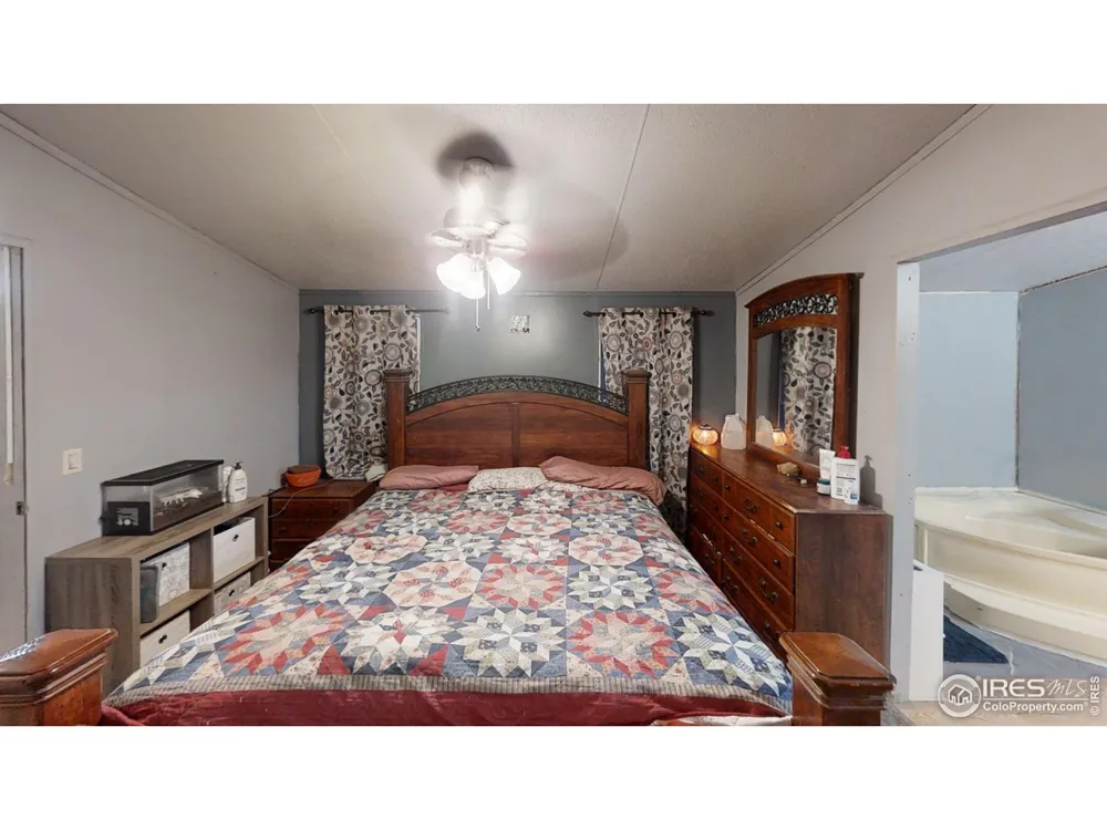 804 Warren Street Weldona, CO 80653
