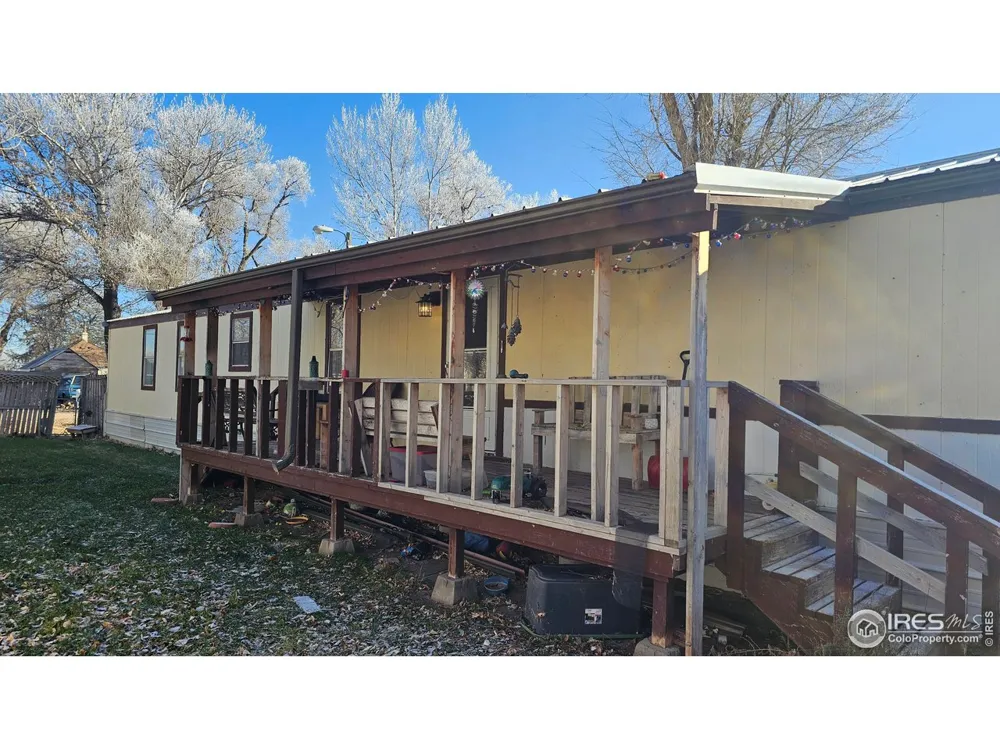 804 Warren Street Weldona, CO 80653