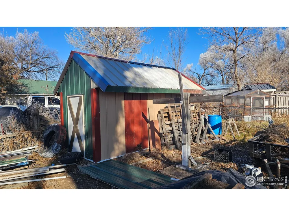 804 Warren Street Weldona, CO 80653