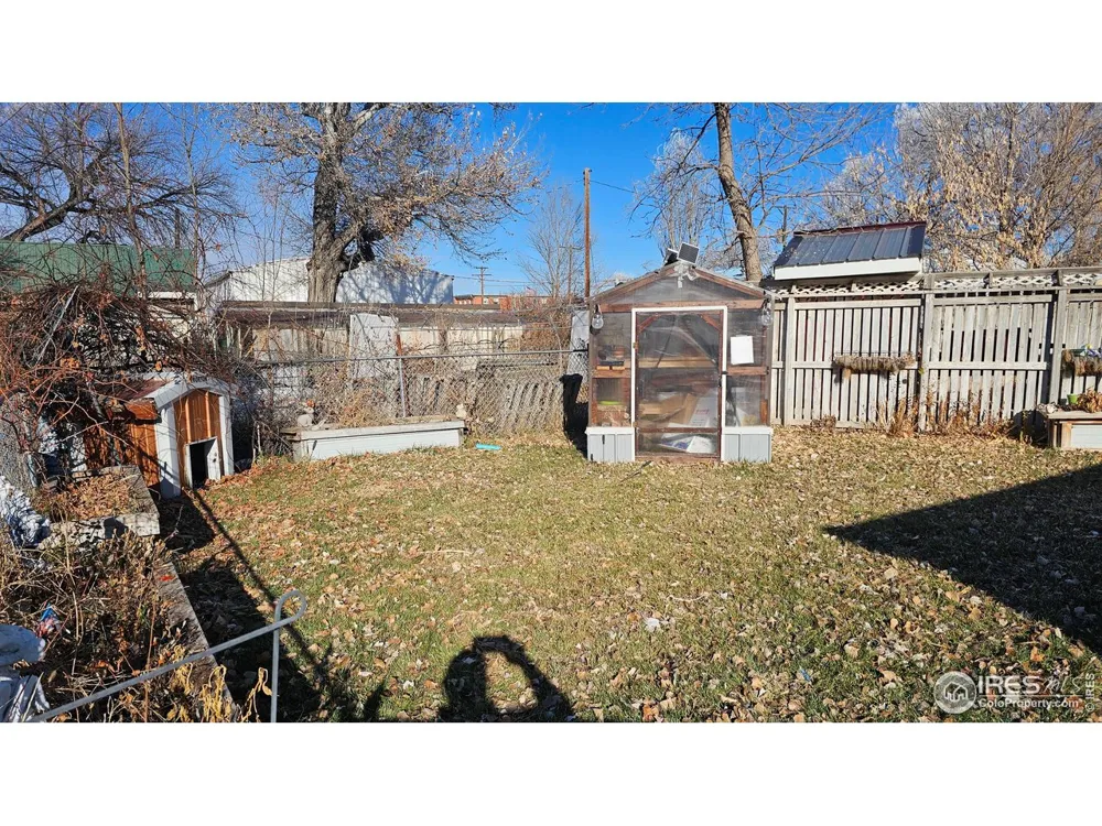 804 Warren Street Weldona, CO 80653