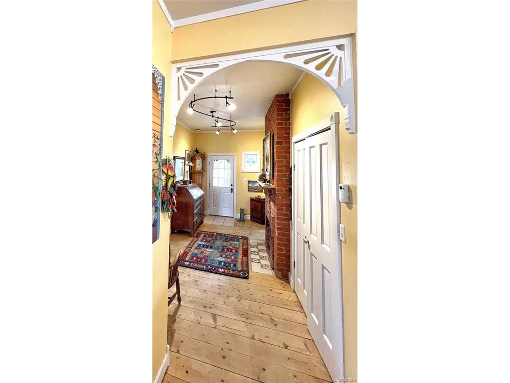 134 E Virginia Street La Veta, CO 81055