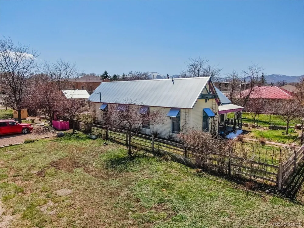 134 E Virginia Street La Veta, CO 81055