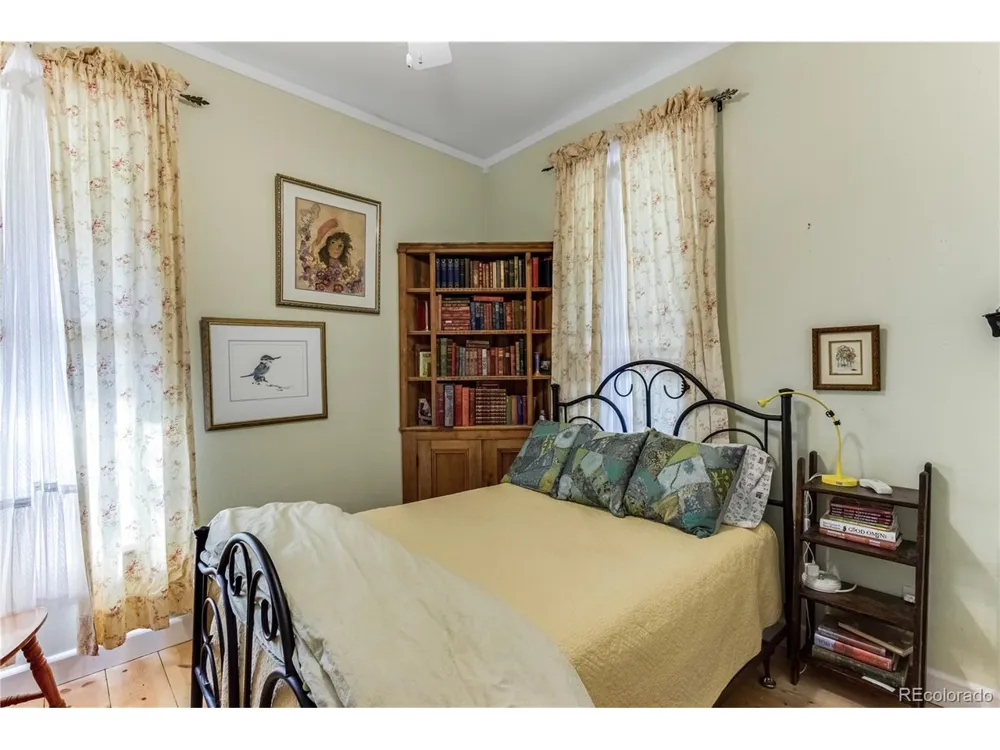 134 E Virginia Street La Veta, CO 81055