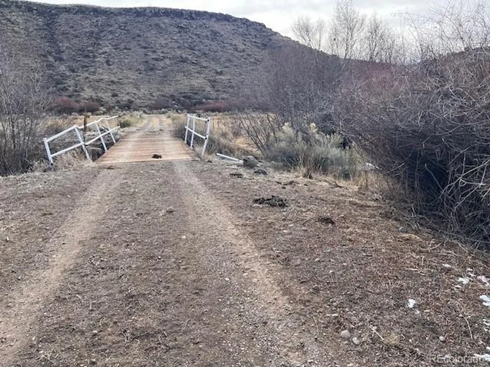 23 Canyon Road Capulin, CO 81124