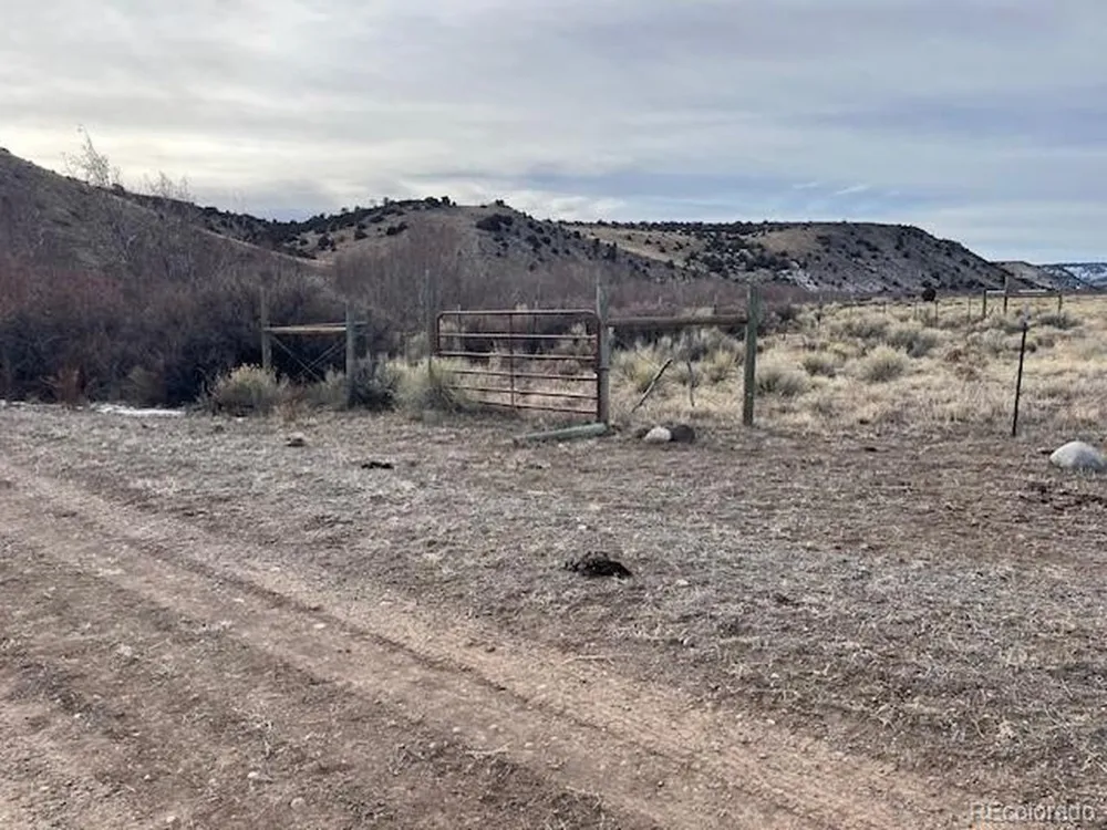 23 Canyon Road Capulin, CO 81124
