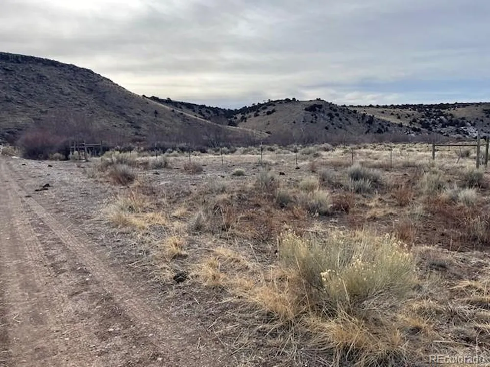 23 Canyon Road Capulin, CO 81124