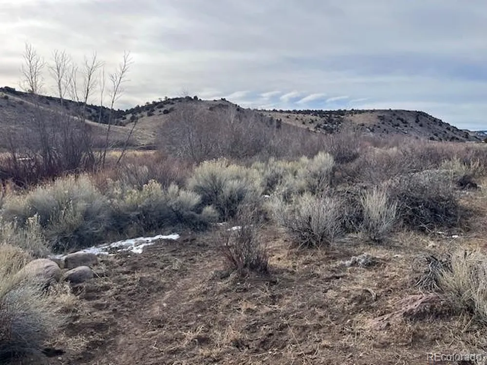 23 Canyon Road Capulin, CO 81124