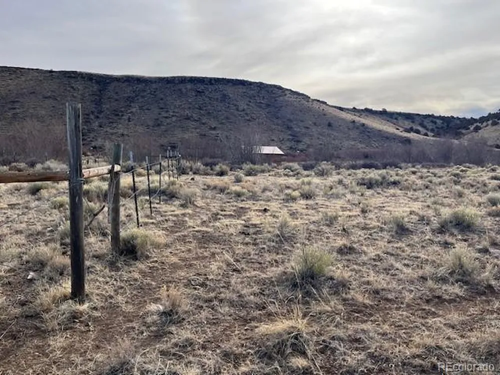 23 Canyon Road Capulin, CO 81124