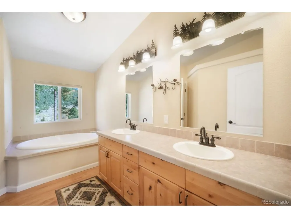 838 County Road 260 Westcliffe, CO 81252